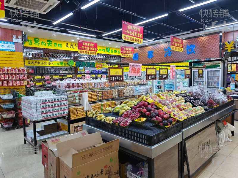 寮步石龍坑路口‘生鮮超市’轉讓 可空轉【處對面維也納酒店，路口處，月營業額45萬左右】