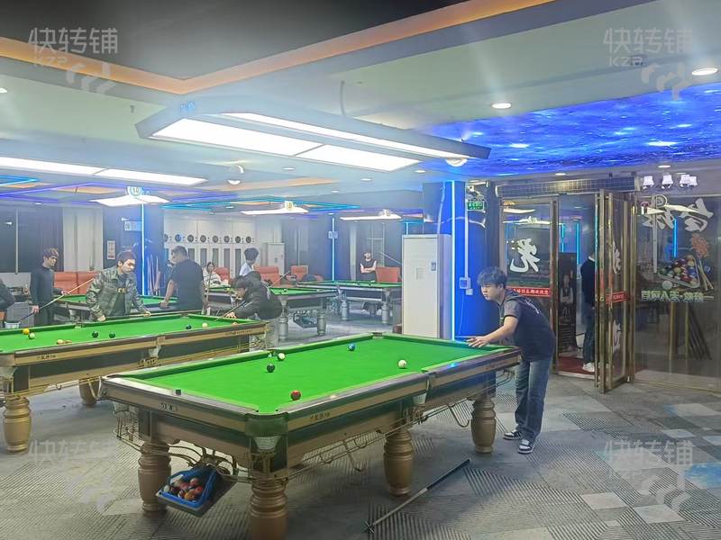 橫瀝三江工業(yè)區(qū)‘臺(tái)球俱樂(lè)部’轉(zhuǎn)讓【商業(yè)夜市街、酒吧娛樂(lè)場(chǎng)多、十字路口旁車(chē)流大、住宅密集】