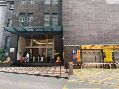 虎門(mén)北柵’快餐店‘轉(zhuǎn)讓【大明湖酒店一樓、對(duì)面溢豐大廈、附近花園小區(qū)圍繞、路口通道位置】