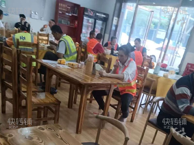 低價急轉！石龍‘火車站’旁餐飲店轉讓【有地鐵、醫院、零工市場、商場、寫字樓、學校、客運站等，公寓住宅密集】