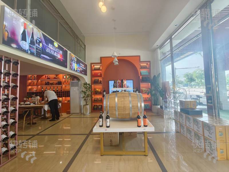 廣州市番禺區橋南‘酒莊’轉讓或出租【可空鋪做其他，背靠高端別墅區、附近人口集中、停車方便】