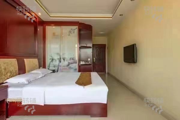 惠州園洲鎮(zhèn)人民廣場商務(wù)電梯公寓轉(zhuǎn)讓【中心繁華地段，周邊酒店沐足娛樂，小區(qū)住宅環(huán)繞，70間房，月入4萬以上】