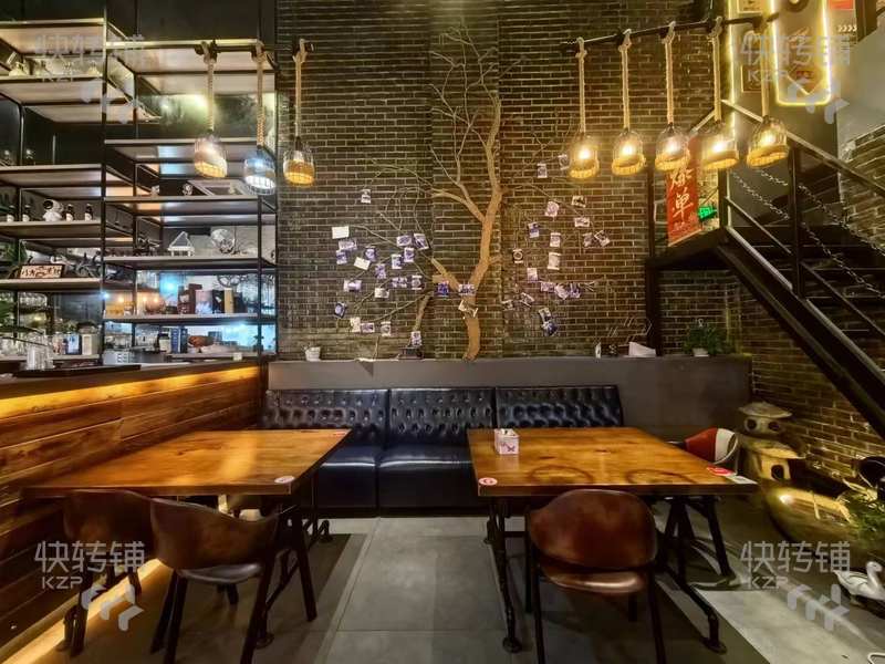 寮步‘萬潤廣場’附近披薩店轉讓【5年老店，固定客戶多、近商場人流、住宅小區密集】