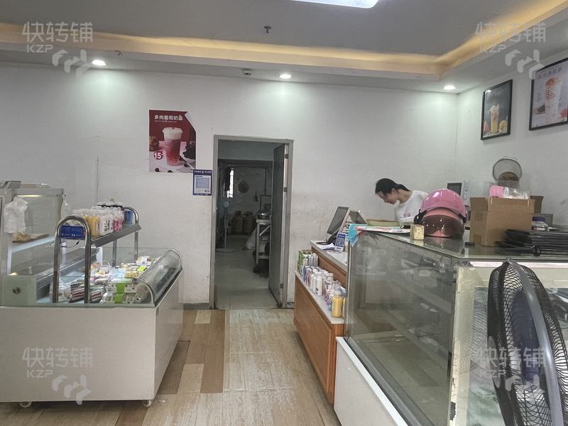 橋頭夜市商業(yè)街’面包烘焙店‘轉(zhuǎn)讓/可空鋪【8年老店，有穩(wěn)定客源，兩個(gè)小學(xué)旁，公寓出租房、工廠密集，人流集中】