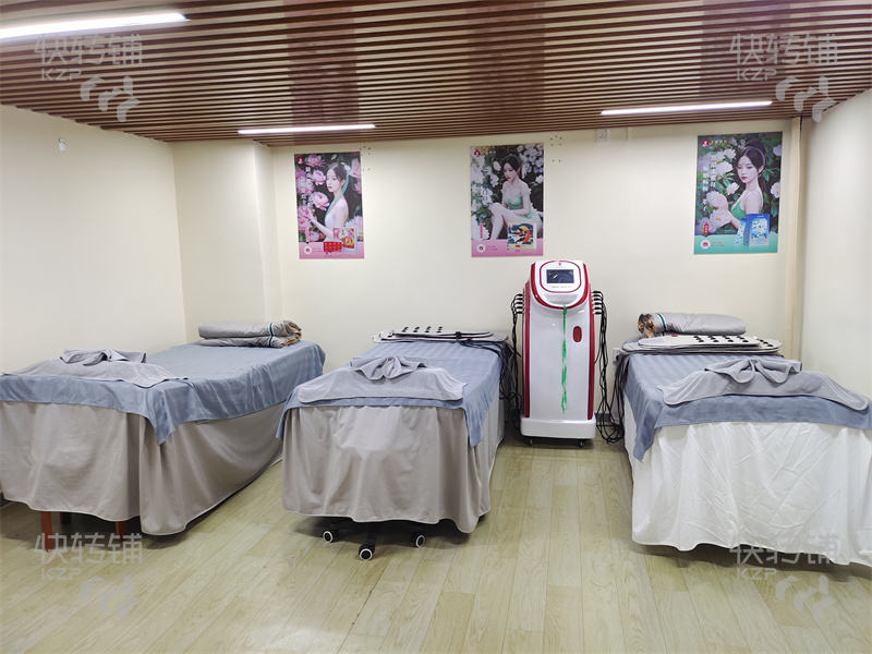 萬江‘大型小區’減肥美容院轉讓【小區出入口處、多個高端住宅區、地鐵即將開通前景好】