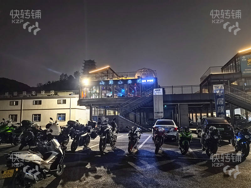 清溪三中順峰路‘小酒館’轉(zhuǎn)讓【當(dāng)?shù)鼐蹠蚩衢T地點、大王山腳下、無競爭、物流園、工業(yè)園集中、有穩(wěn)定客源】