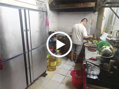 虎門(mén)‘地標(biāo)廣場(chǎng)附近’餐飲店轉(zhuǎn)讓【經(jīng)營(yíng)11年老店，客源生意穩(wěn)定，居民樓密集，挨著角蘇農(nóng)貿(mào)市場(chǎng)】