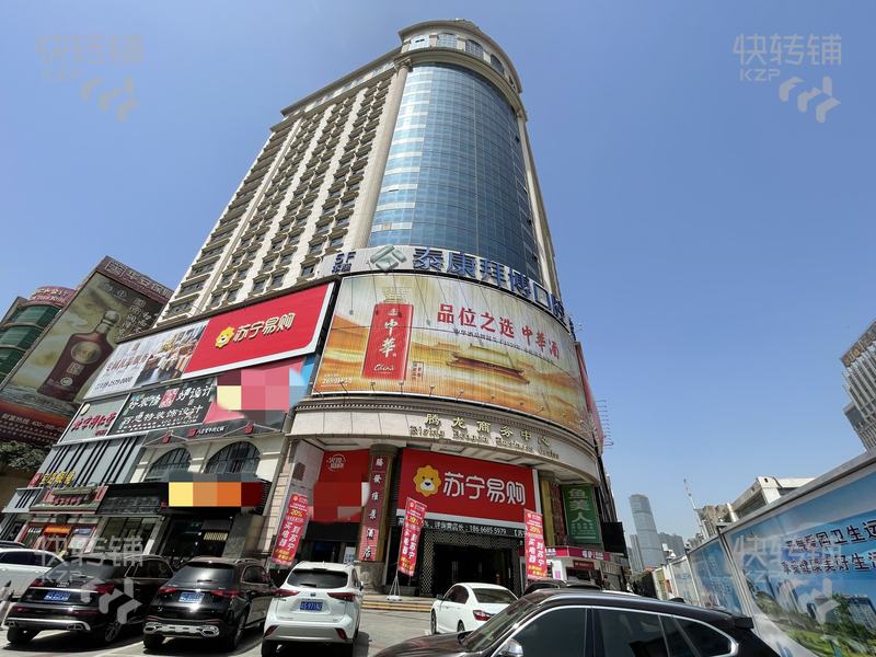 南城“鴻福路地鐵口‘珠寶店’空鋪轉(zhuǎn)讓【挨著地鐵1號線、附近高端小區(qū)，南城CBD商圈】