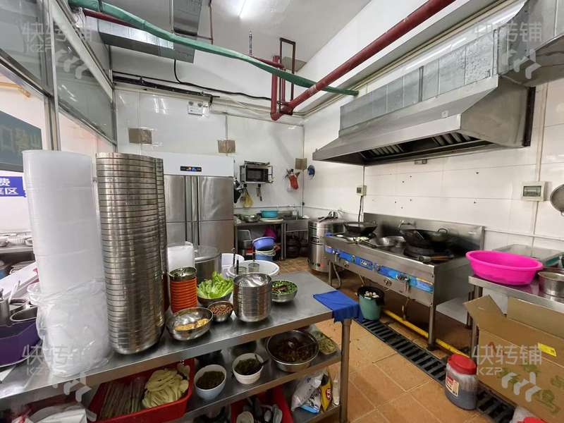 萬江華南摩爾殺豬粉轉讓【中心市場出入口旁，對面御灣幼兒園，周邊北大資源小區，人流量大】