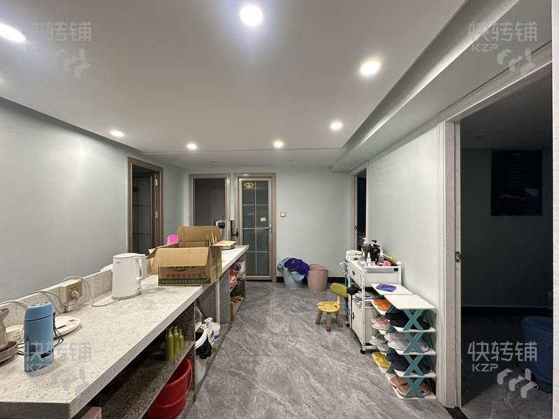 橫瀝‘村尾市場’頭療美容養生館轉讓【4年老店、有穩定會員、住宅人流密集、有中小學校、商場市場、夜市環繞】