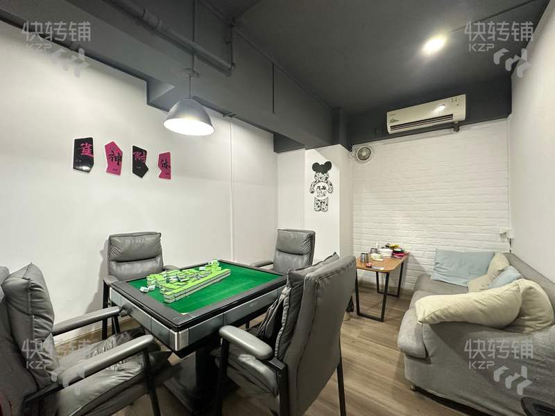 【可空鋪轉】茶山購物商場旁茶餐廳【商業大廈出入口，商業街、住宅地段，人流量集中】