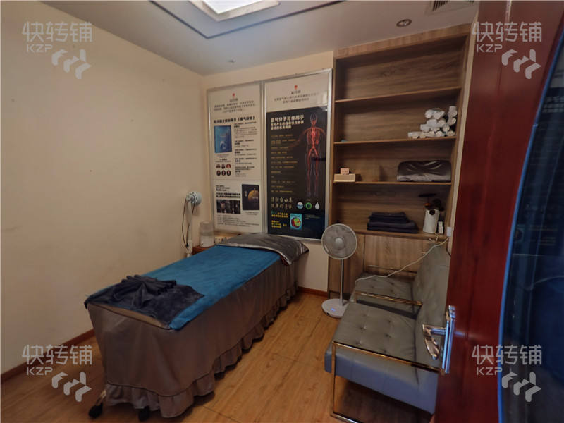 厚街’卓越維港‘養生采耳店轉讓【6年老店、豪華裝修、多個小區、萬科商圈、每天平均客戶到店10-20個】
