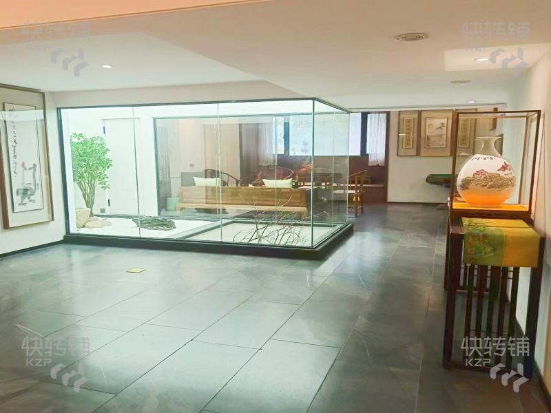 南城莞太路‘中天假日三期’私房菜會所轉讓【高端住宅底商、帶團隊與所有設備、停車方便】