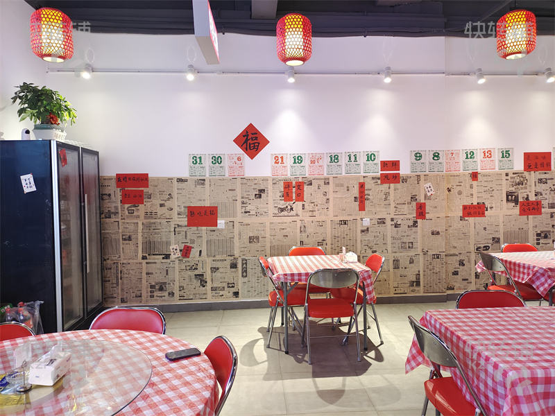 長安‘蓮峰路’餐飲店轉讓【近長安中學、大型寫字樓樓下、屬于商業街、附近住宅小區多、合適各種餐飲項目】
