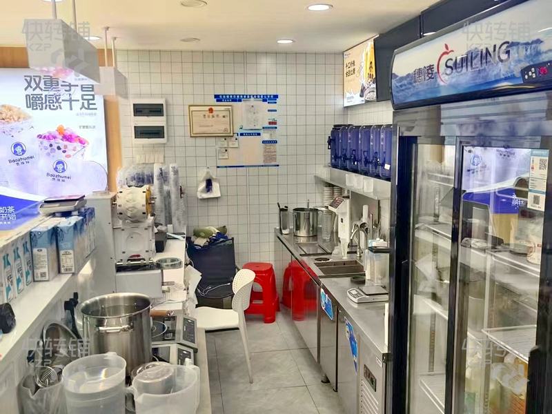石龍西湖龍田東路‘奶茶店’轉讓【對面農貿市場，金沙灣購物廣場出入口位、消費一條街，人氣旺，商住一體】