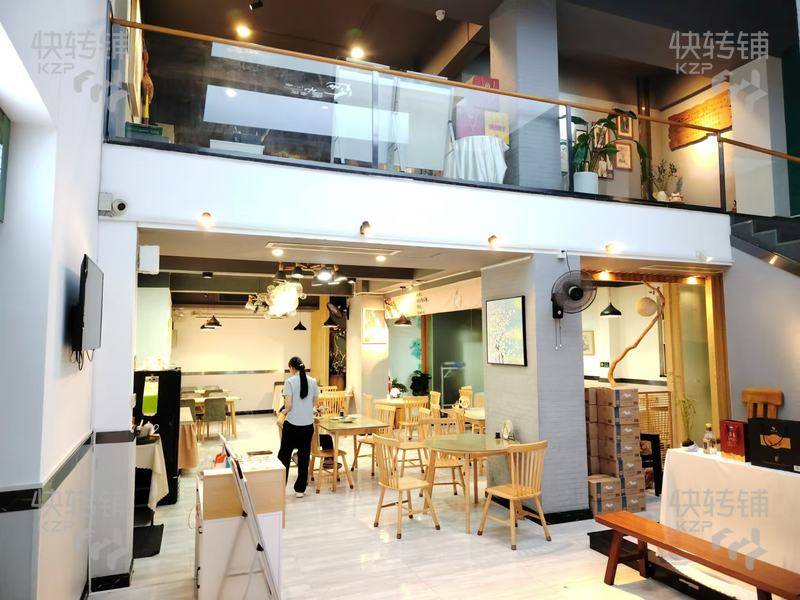 南城江南世家‘私房菜餐廳’轉讓【經營長達10年、小區出入口、東江之星寫字樓、地鐵口旁、多個高端小區】