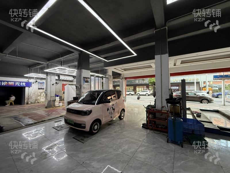 東城黎川大型汽修店轉讓【門面大氣顯眼，停車方便、有穩定客源，車流量大】