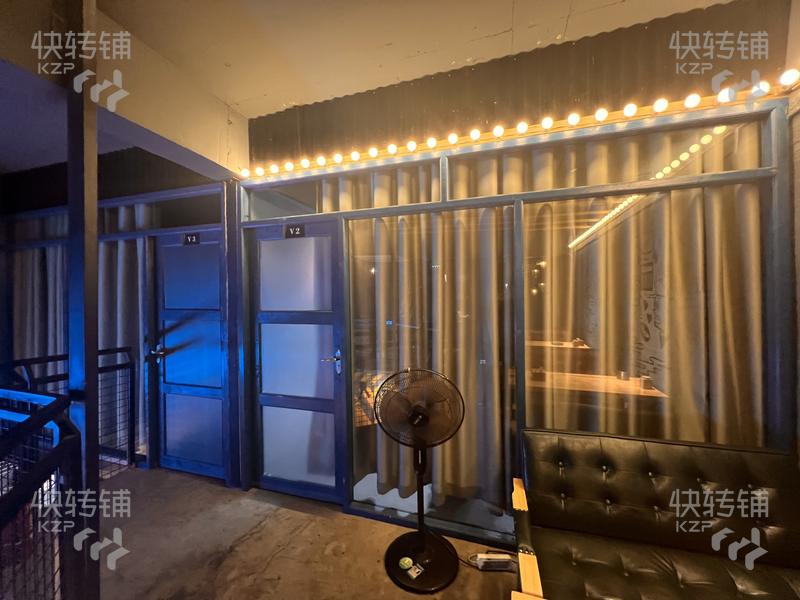 厚街卓越维港小区‘奶茶店’转让【近转角位、可外摆、大型社区楼下、对面批发市场、学校近】
