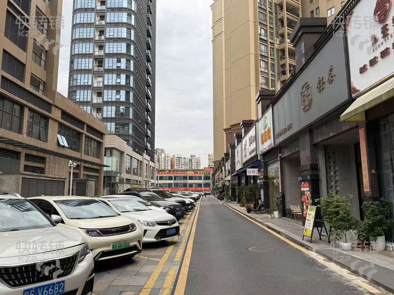 南城西平茶飲棋牌店轉讓【小區(qū)密集地段，對面寫字樓，近學校，上下兩層，4個麻將房】可空鋪