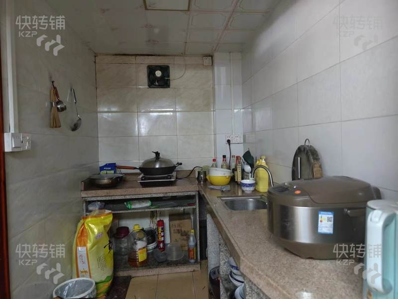 高埗‘冼沙’合家歡便利店轉(zhuǎn)讓【轉(zhuǎn)角位置、日營(yíng)業(yè)額3000~3500左右、近酒店、辦公樓、大型工廠、頤龍灣大型小區(qū)】