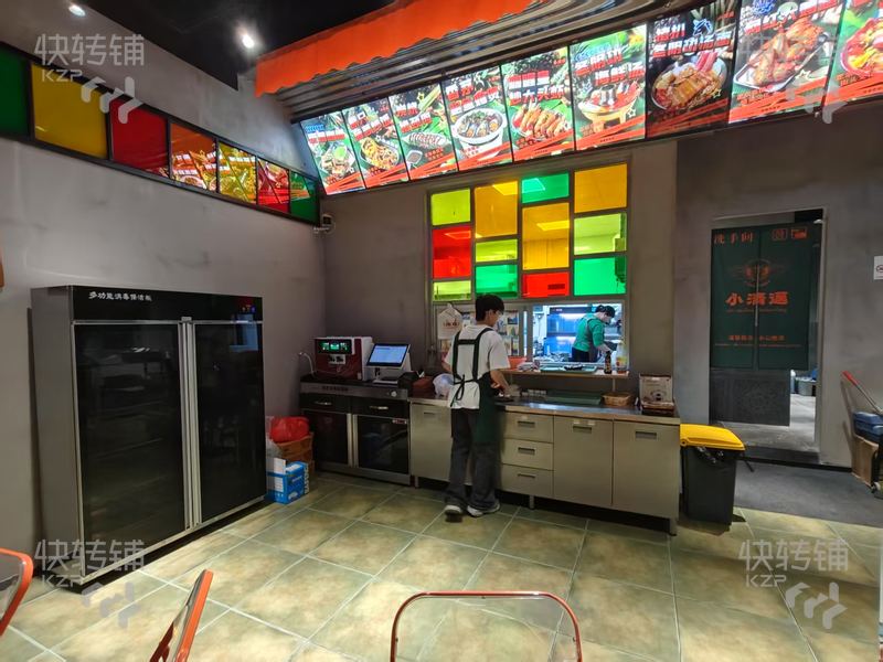 莞城‘工農8號’泰國菜餐飲店轉讓【創意園門口、百萬投資、美食酒吧清吧一條街、旁邊高端小區】
