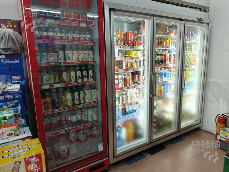 萬江‘勝利幼兒園’旁便利店轉讓【10年老店，靠近十字路口處，處幼兒園旁、住宅小區人群集中】