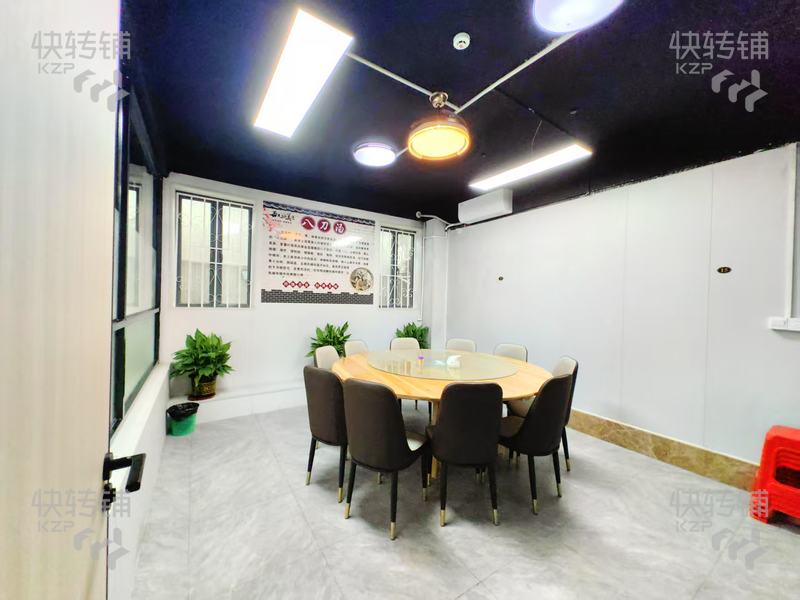 清溪‘南峰金碧華庭’餐飲店轉讓【周邊全是小區，富人區，工業區多，辦公大廈也多，人氣旺】
