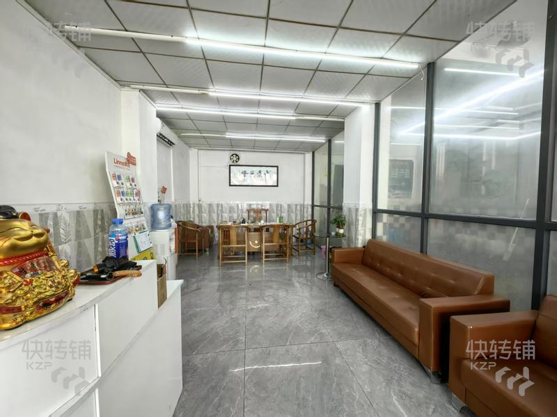 橫瀝‘東環路’汽修美容店轉讓【十幾年老店、客源穩定、停車位充足、二樓可以做飯住人】