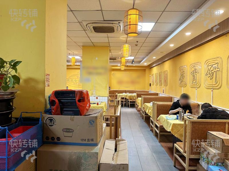 中堂‘江南市場’宵夜店轉讓【超市出入口旁、對面市場、夜市街、4門面可外擺、人流集中】