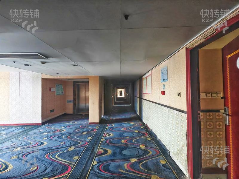 常平常東路酒店內旺鋪招租、首月免租【樓下獨立停車場，適合辦公，養生沐足，棋牌培訓等，3樓和8樓房間】