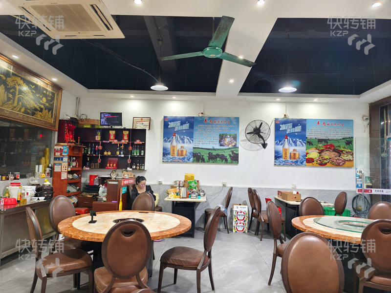 厚街體育路羊莊宵夜店轉(zhuǎn)讓【已經(jīng)營(yíng)13年老店、對(duì)面是大型工廠、近厚街公園、萬達(dá)廣場(chǎng)】