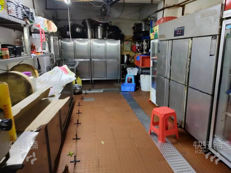 大朗松佛路‘美食酒樓餐飲店’轉讓【處市場出入口旁、轉角處、周邊都是高端小區(qū)、學校】