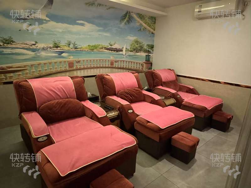 大嶺山石大路新塘‘沐足店’轉(zhuǎn)讓【新塘市場(chǎng)，公寓住宅環(huán)繞，購(gòu)物廣場(chǎng)，夜市街，專門(mén)停車(chē)場(chǎng)】