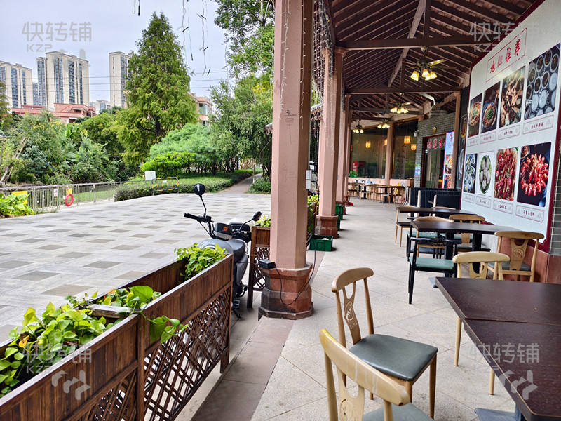 望牛墩文化廣場餐廳/農莊轉讓【幾大小區圍繞著、旁邊是公園晚上散步人多、前后都有空地可外擺】