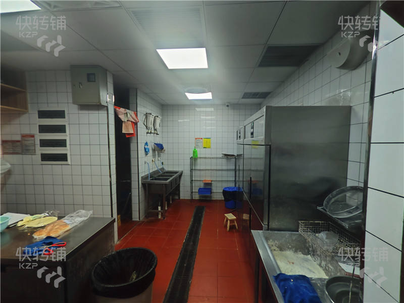 大朗富麗東路炸雞店轉(zhuǎn)讓【商場入口處、營業(yè)額每天大概4000+、轉(zhuǎn)讓可包技術(shù)一起】