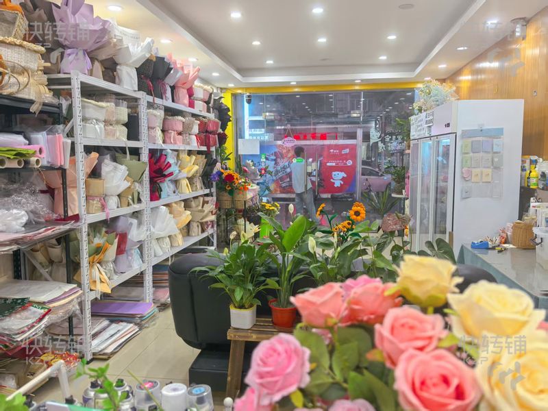 虎门太沙路‘花店’低价急转/可空铺【周边有步行街、沃尔玛、公寓住宅楼集中】