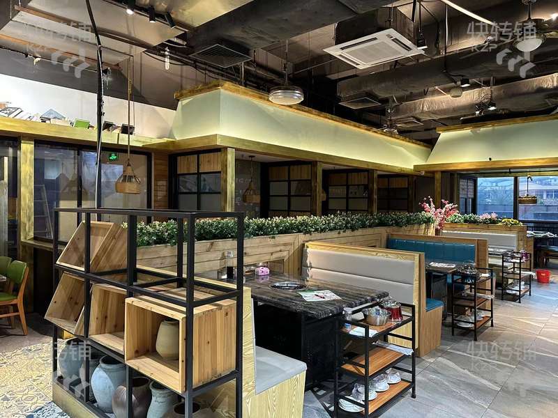 萬江恒大影城‘椰子雞餐飲店’招租【精裝修、商超商圈、無轉讓費、設備齊全、不限行業】