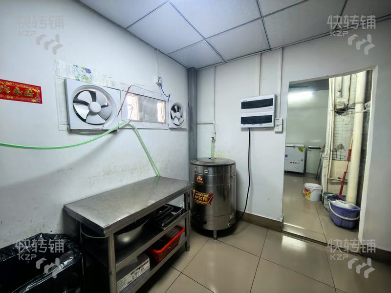 萬江蜆涌興隆街 牛雜火鍋店 轉讓【旁邊肯德基、對面奶茶街、對面囍舍文創園、旁邊恒大帝景、風臨美麗灣】