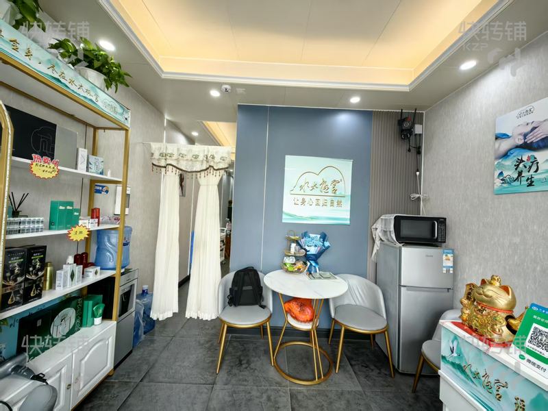 望牛墩‘聚福路’頭療美容店轉讓/可空轉【旁邊塔斯汀，對面萬家福購物廣場、文化廣場、商業主街、人氣旺】