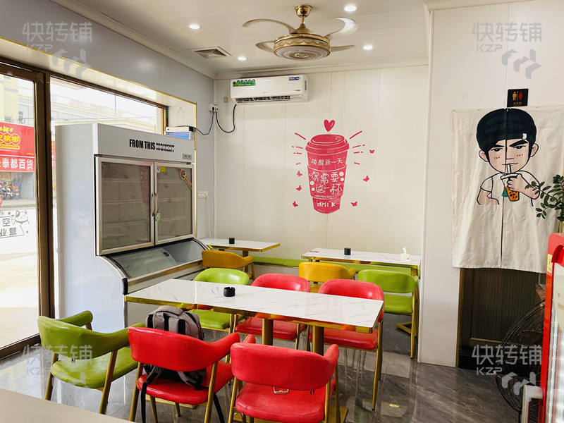 石排‘寮東路’飲品奶茶店轉讓，可空鋪【大轉角雙門面、租金便宜、帶設備轉讓，外擺區大，工業區圍繞】