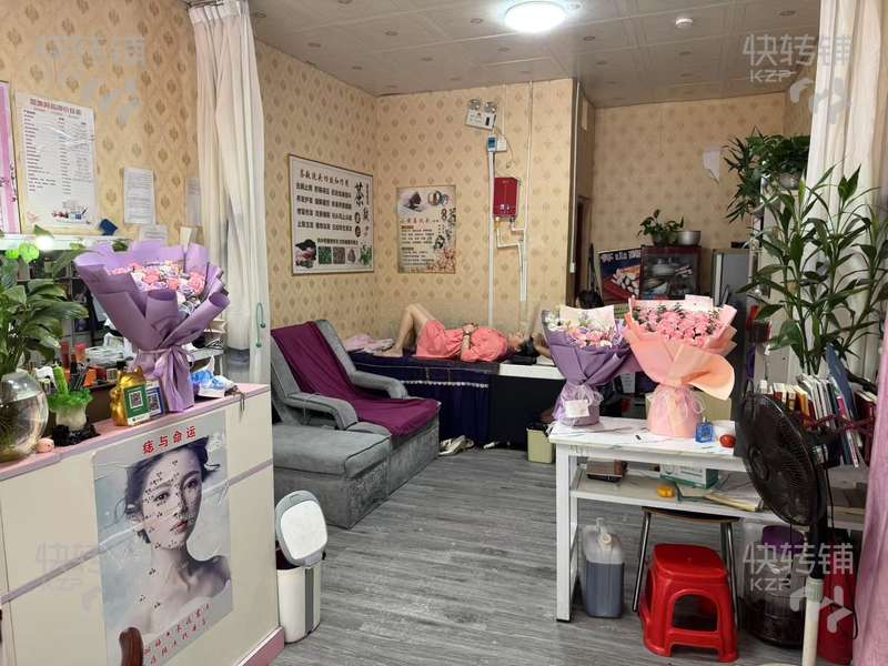大朗‘洋坑塘村’美容養(yǎng)生店轉(zhuǎn)讓【4年老店、老客戶穩(wěn)定，住宅區(qū)樓下、緊挨洋坑塘廣場、工廠居多】