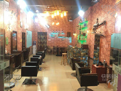 大沥汽车站对面桂江批发市场路口美发店转让