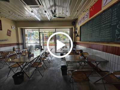 東城雍華庭徐小英火鍋米線轉讓【處中心地段、商業街、緊挨雍華庭小區、家樂福、沃爾瑪】