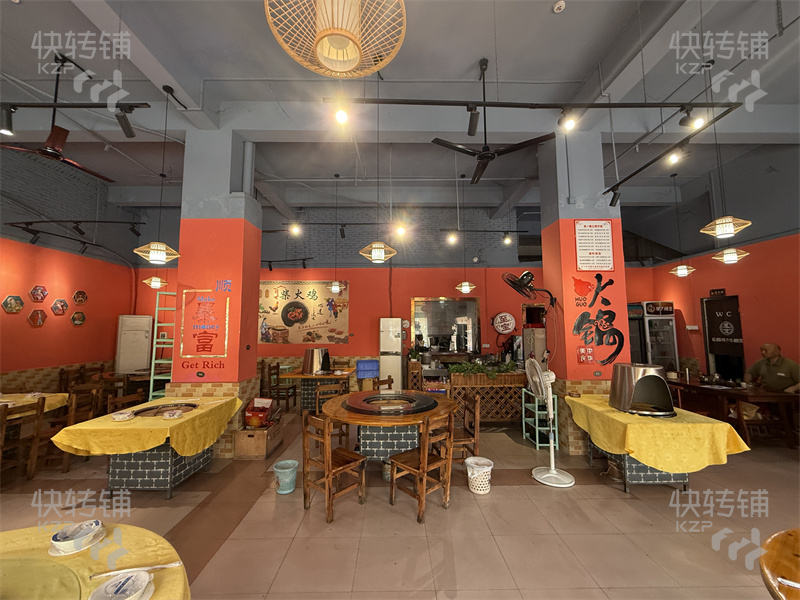 茶山沙墩沿溪路‘餐飲店’轉讓【經營2年、正對2個大廠正門口、周邊都是工廠、大廈、出租房】