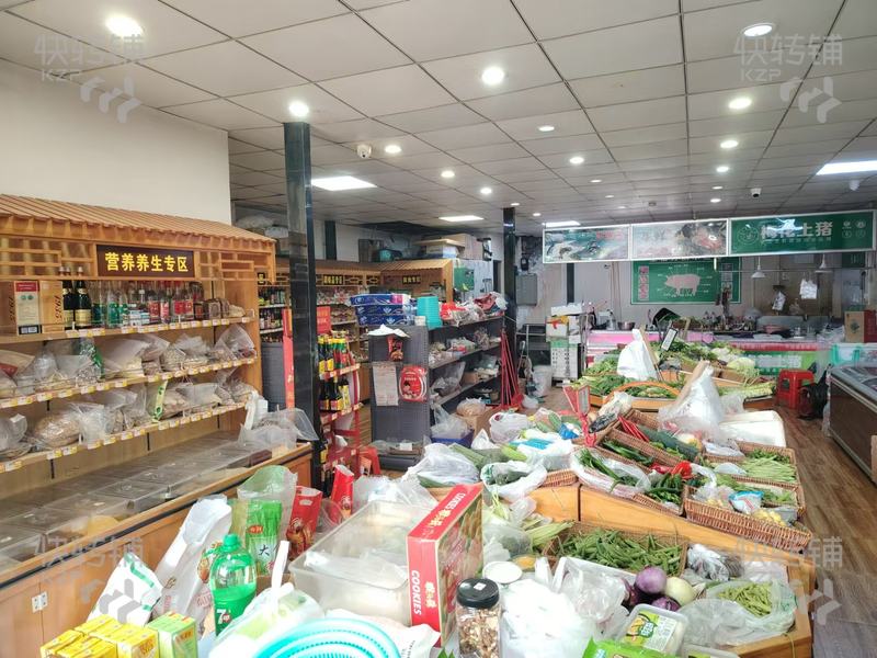 鳳崗翡翠山湖‘生鮮超市’轉讓【經營長達8年、年營業額200萬、挨著小區出入口、小孩上學位置、別墅群路口】可空轉