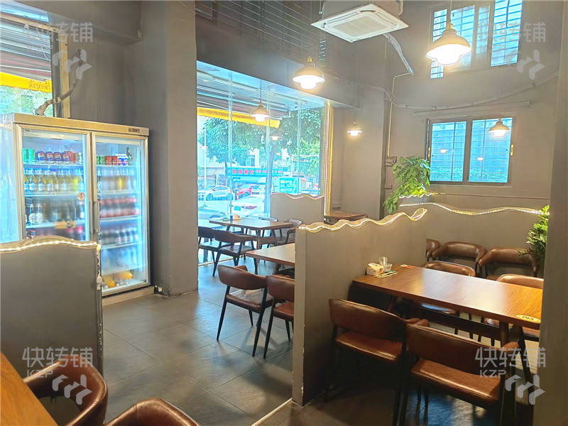 虎門‘北柵東坊‘夜宵燒烤店轉讓，可外擺十幾桌【經營長達5年老店、近碧桂園、住宅樓密集、交通主干道】