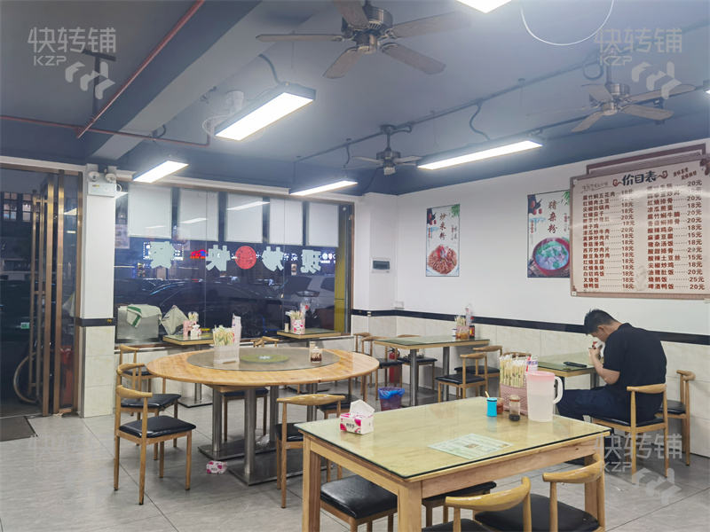 大嶺山金地格林‘餐飲店’招租【經營長達7年、周邊多個大型小區、學校、人流量集中】
