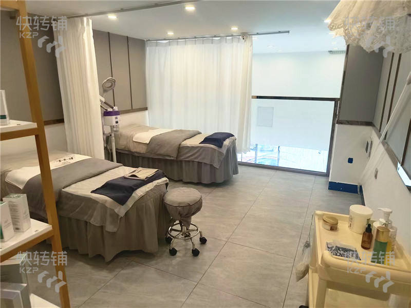 長安‘橫增路’美容店轉讓【健逸天地小區出入口、住宅樓密集、全新裝修、酒店、銀行旁】