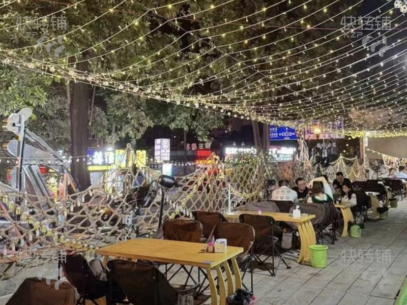 長安’蓮峰路‘露營地/燒烤/清吧/轉讓【美食商業街，蓮城商務對面，周邊住宅公寓密集，停車方便】