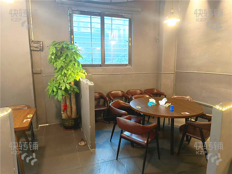 虎門‘北柵東坊‘夜宵燒烤店轉讓，可外擺十幾桌【經營長達5年老店、近碧桂園、住宅樓密集、交通主干道】